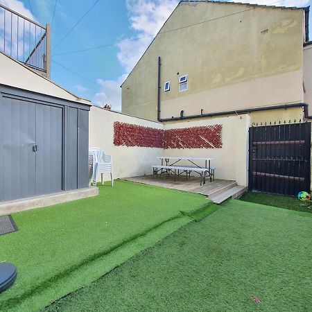 הוילה בלקפול Dysa Crystal House מראה חיצוני תמונה